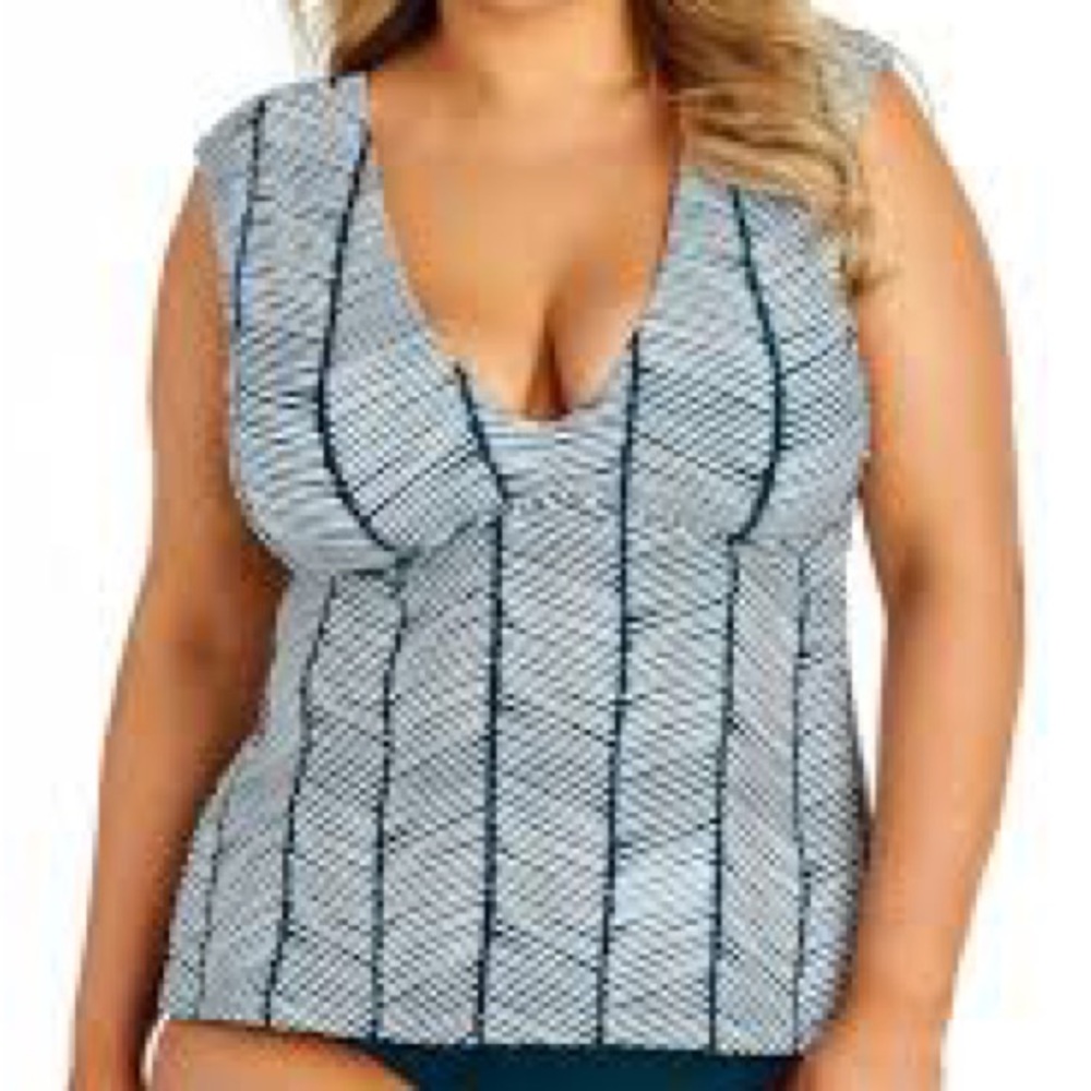 Raisins Curve Women's Simi Tankini Top 14W